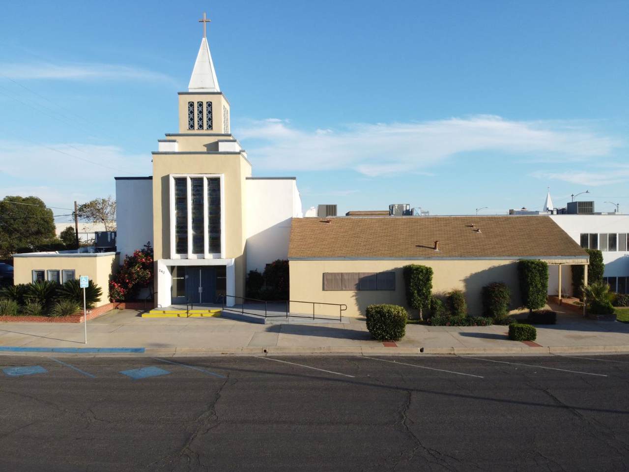 240 Fresno Street - Photo 1