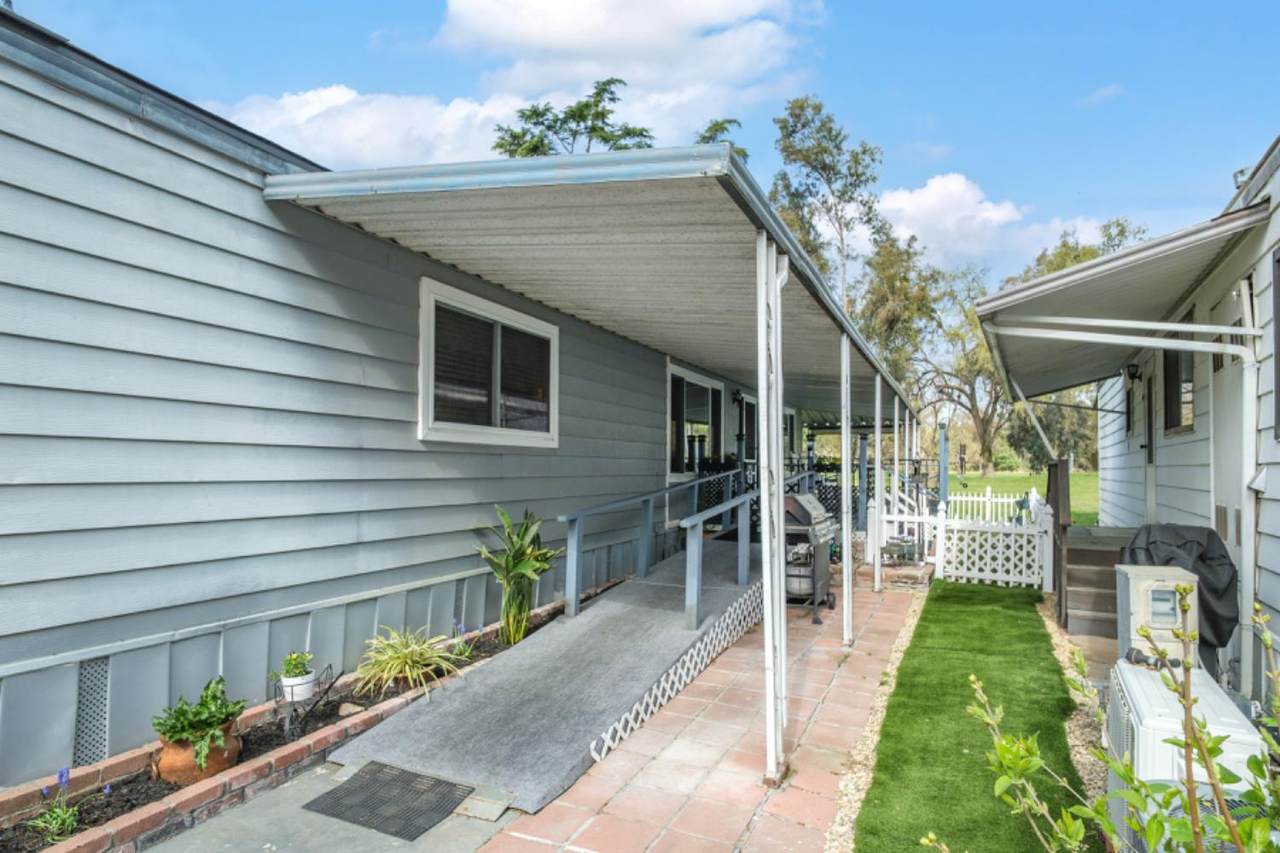 339 Frankwood Avenue - Photo 1