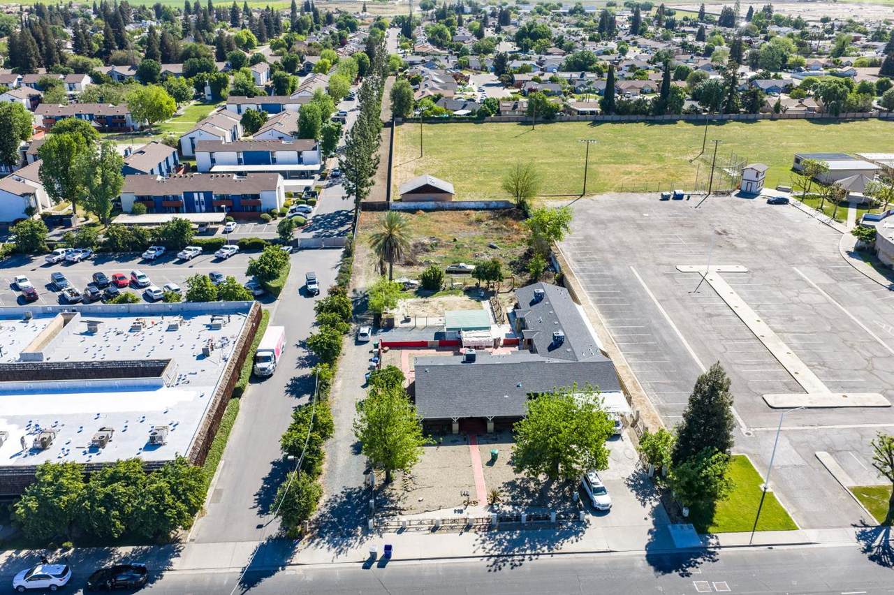 3280 Mccall Avenue - Photo 1