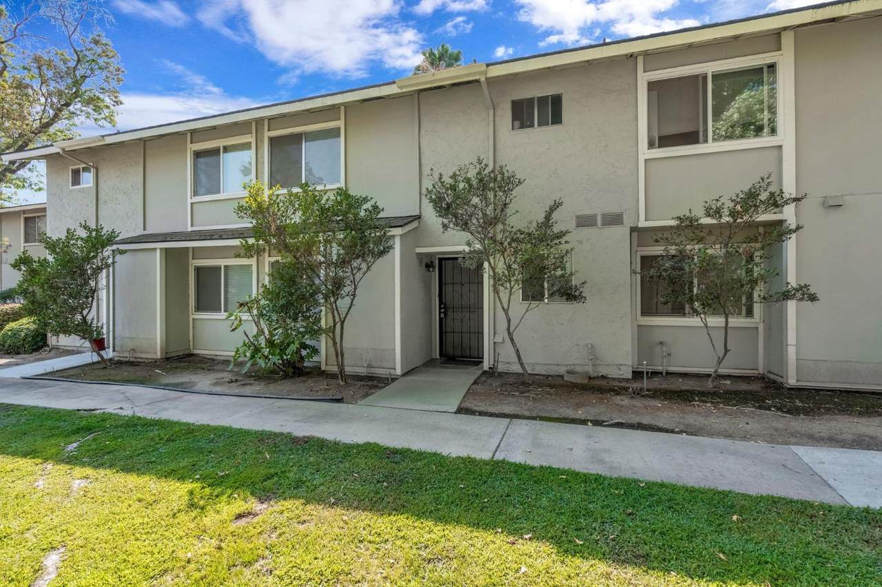 4733 Cedar Avenue - Photo 1