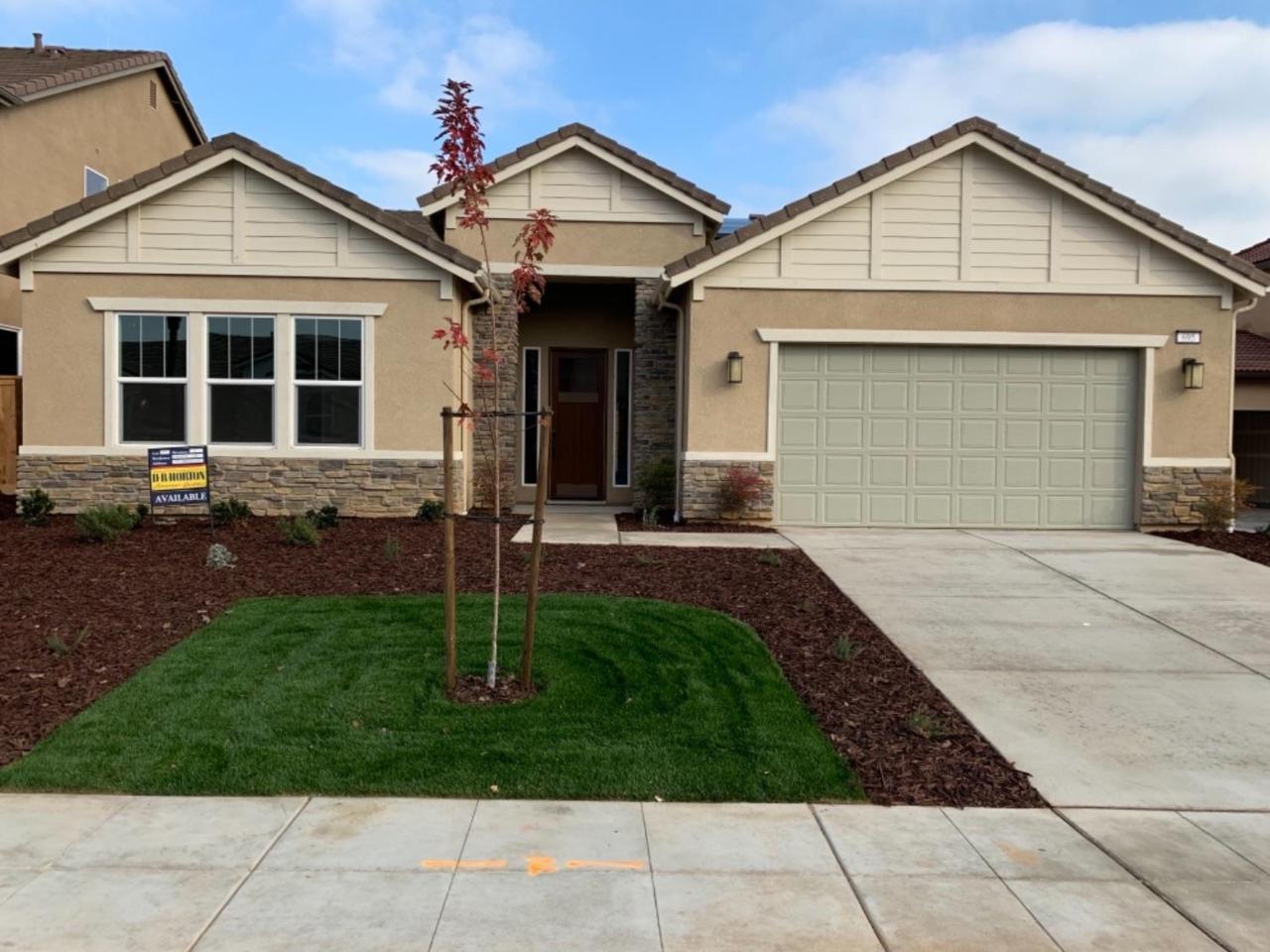 695 Blossom Way - Photo 1