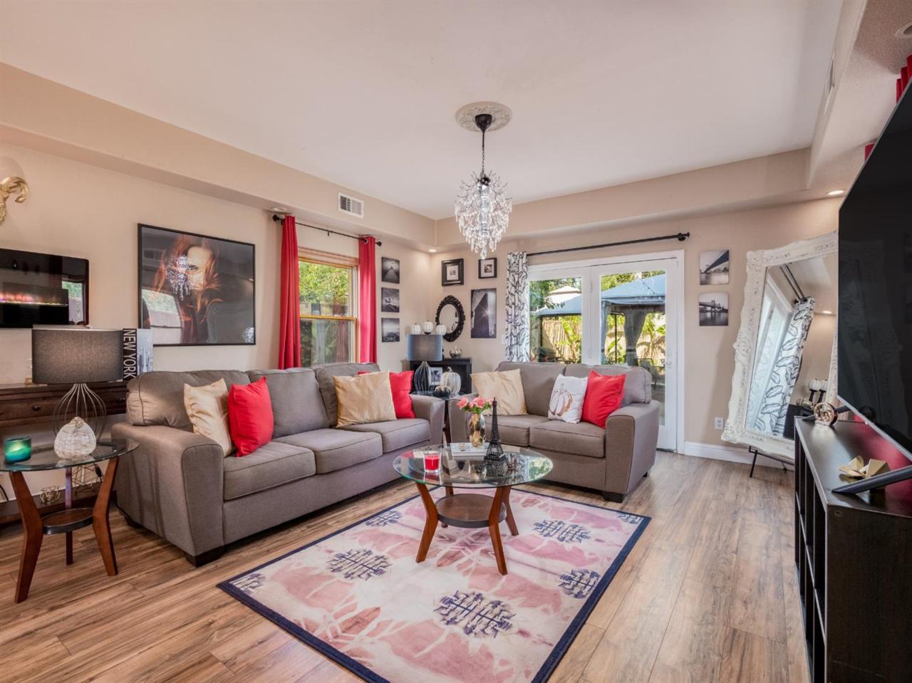 458 Spruce Avenue - Photo 1
