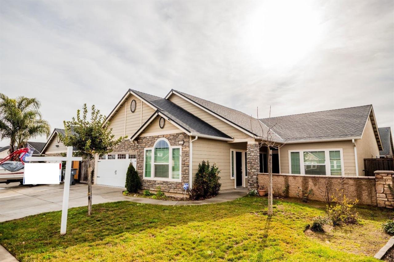 7275 San Madele Avenue - Photo 1