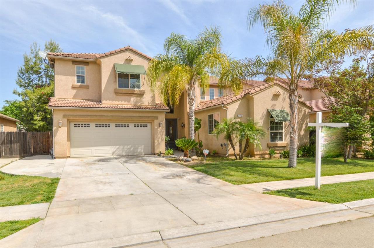 5915 Kaviland Avenue - Photo 1