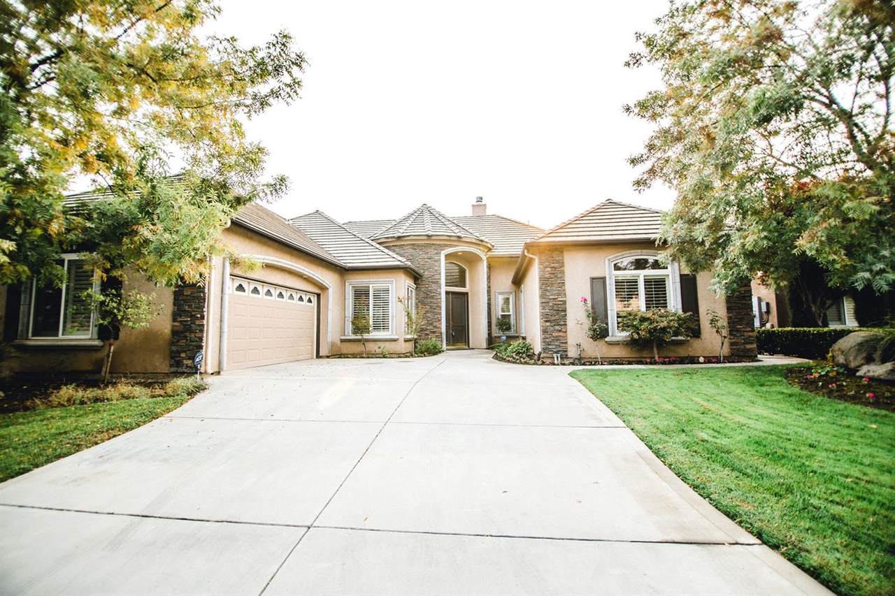 10678 Laurel Valley Drive - Photo 1