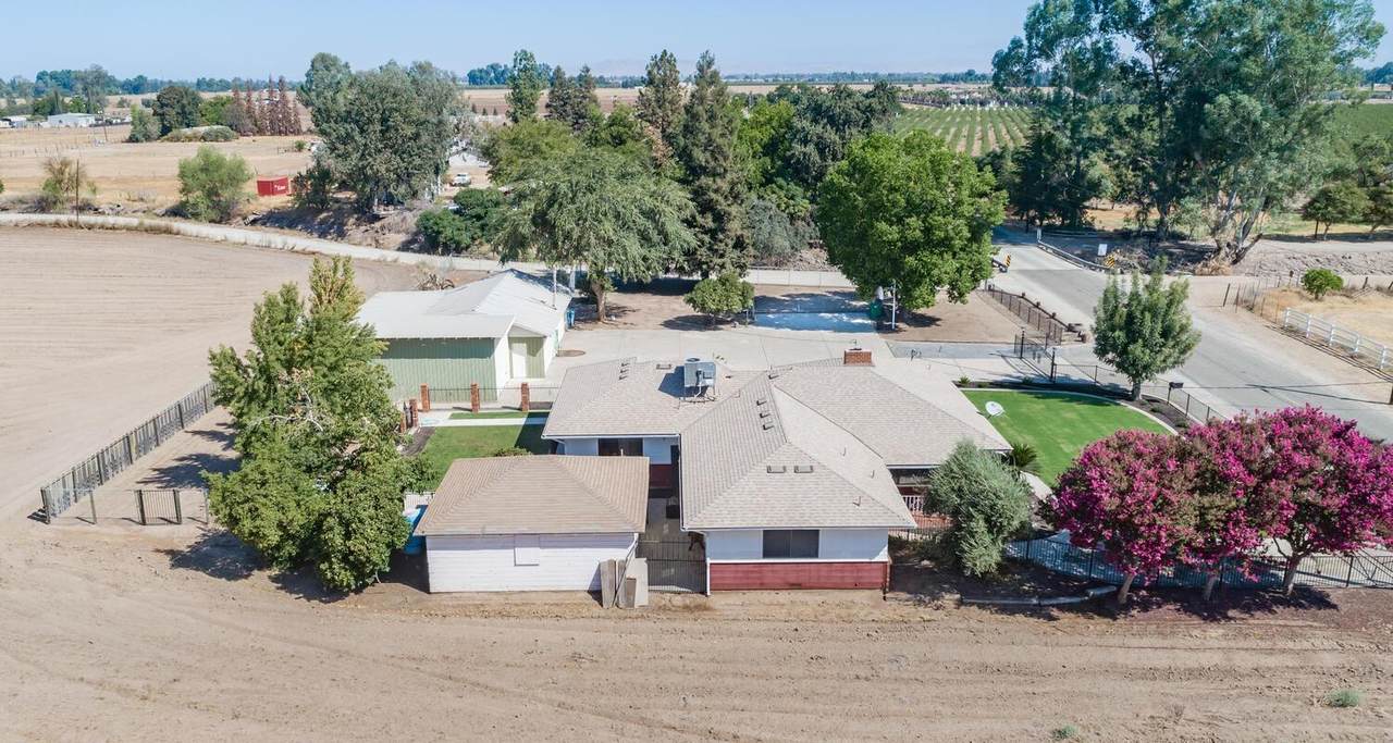 1665 Fancher Avenue - Photo 1