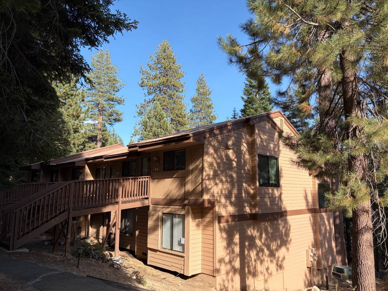 62792 Skiview Lane - Photo 1