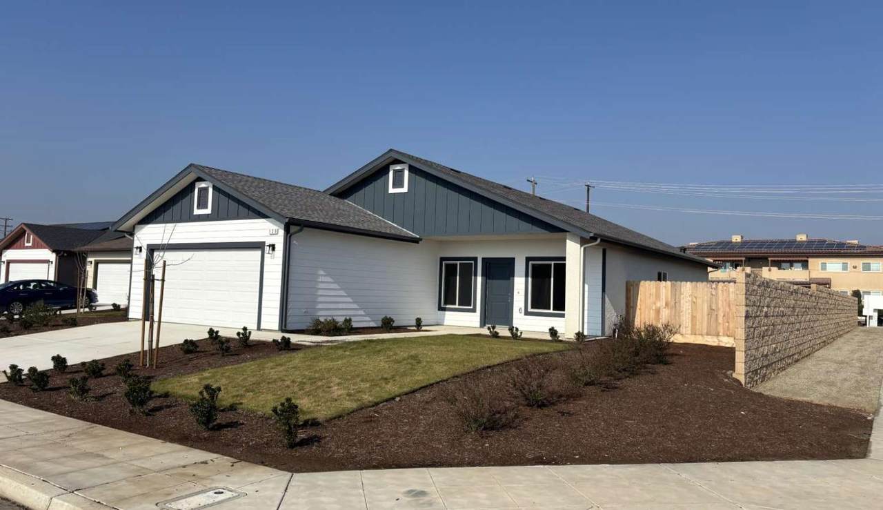 139 Pitt Avenue - Photo 1