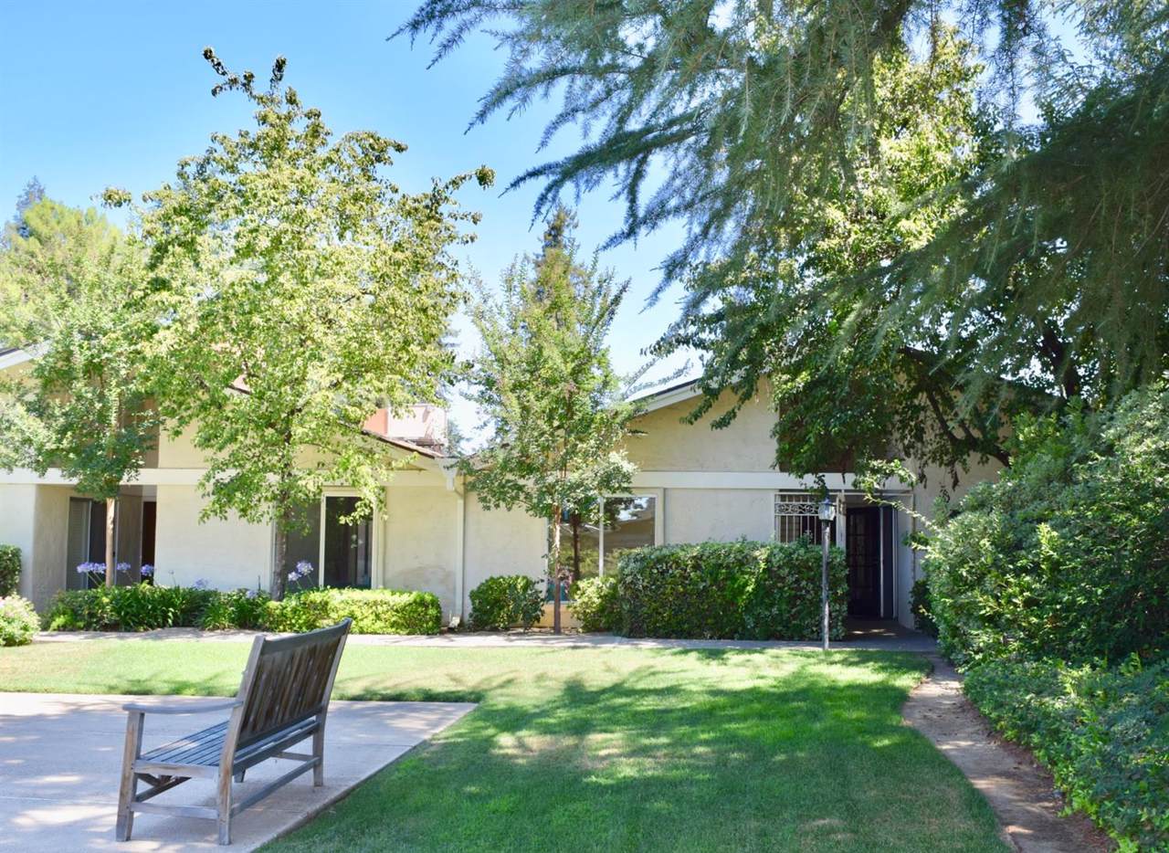 470 Barstow Avenue - Photo 1