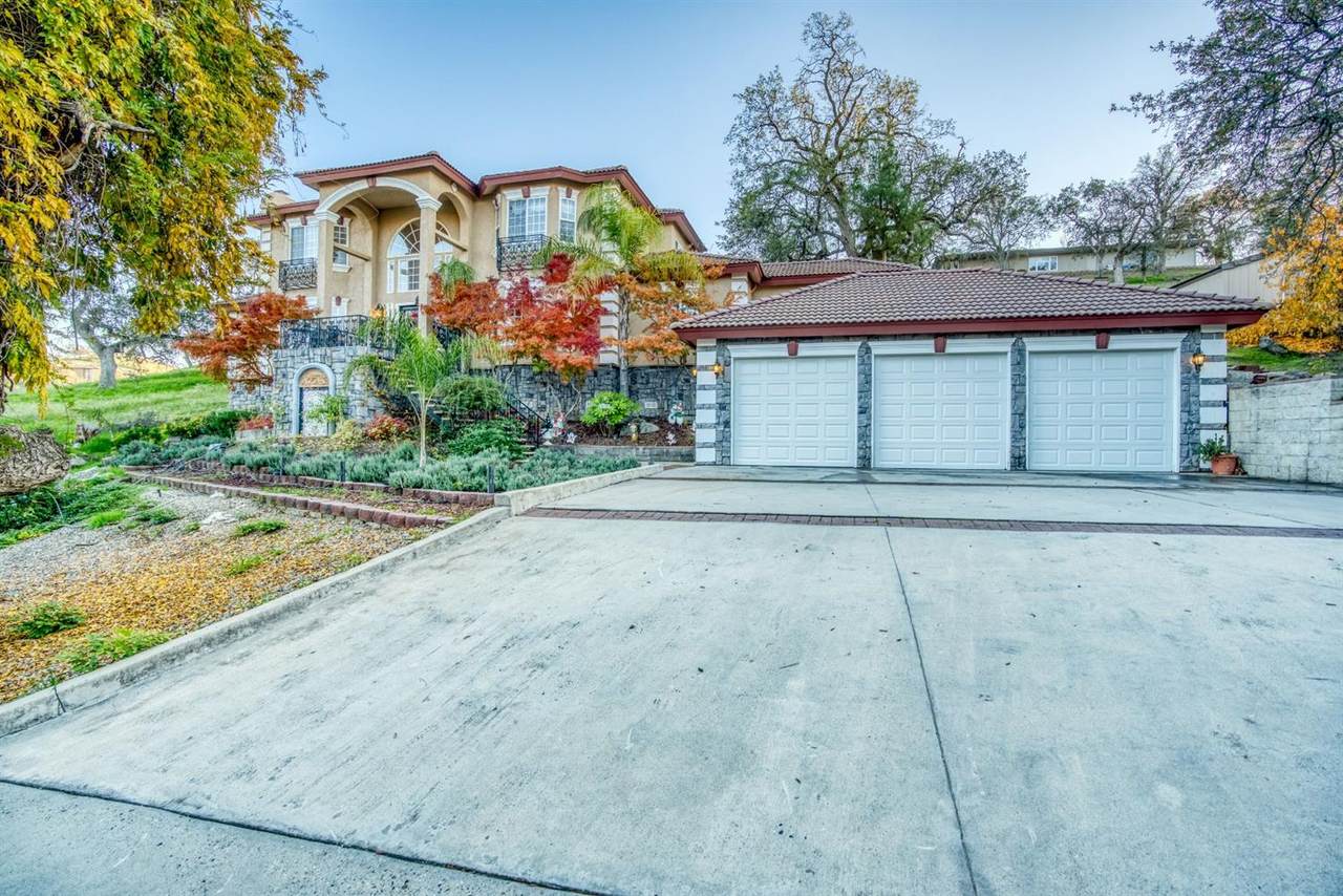 21667 Westmere Lane - Photo 1