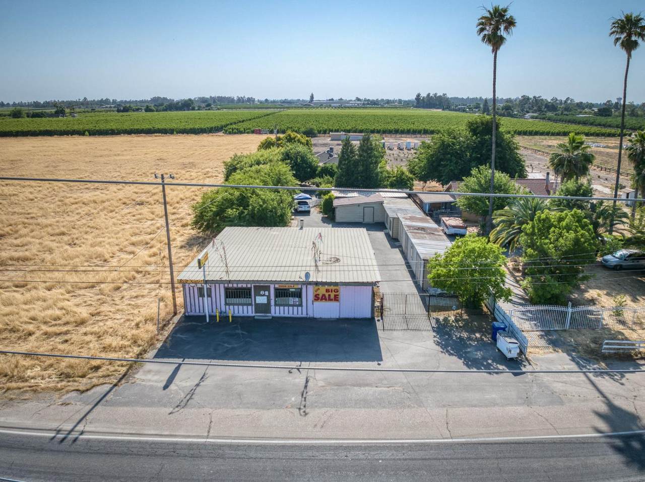 https://bt-photos.global.ssl.fastly.net/fresno/1280_boomver_4_631807-2.jpg