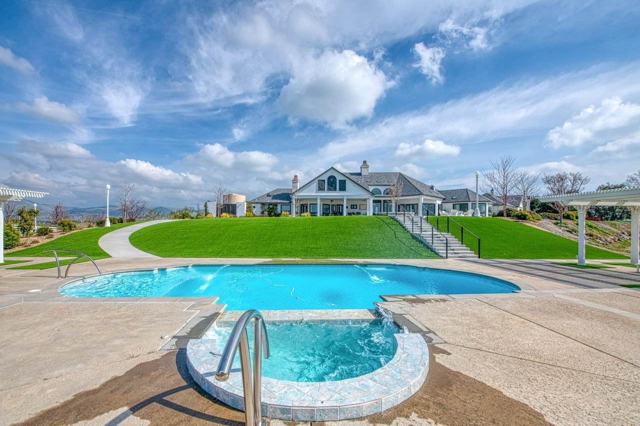 18300 Watts Valley Road - Photo 1