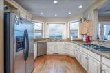 33121 Cascadel Heights Drive - Photo 17