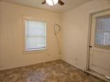7013 Maroa Avenue - Photo 9