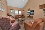 1646 Greenfield Avenue - Photo 7