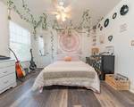 3815 Jerome Avenue - Photo 10