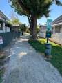 2706 Ashlan Avenue - Photo 32