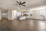 3054 Roberts Avenue - Photo 19