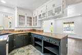 211 Weldon Avenue - Photo 15