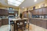 960 Vista Place - Photo 15