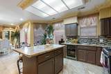 960 Vista Place - Photo 16