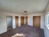332 Walnut Avenue - Photo 15