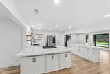 10326 Fowler Avenue - Photo 13