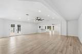 10326 Fowler Avenue - Photo 22