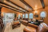 6386 Forkner Avenue - Photo 10