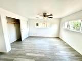 9360 Blackstone Avenue - Photo 21