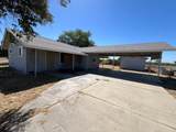 9905 Shaw Avenue - Photo 2