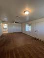 9905 Shaw Avenue - Photo 3
