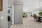 5039 Van Ness - Photo 7