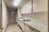 190 Van Ness Avenue - Photo 16