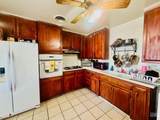 713 Iris Street - Photo 8