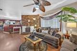 2373 Chestnut Ave - Photo 11