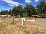 70 Oak Avenue - Photo 12