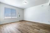 1911 Saginaw Way - Photo 14