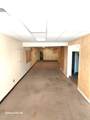 222 Robertson Boulevard - Photo 4