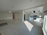 1551 6Th Avenue Drive - Photo 5