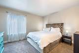 2881 Huntington Boulevard - Photo 15