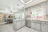 6435 Gentry Avenue - Photo 22
