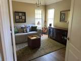 947 Foxhill - Photo 9