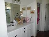 6908 Castle Avenue - Photo 15
