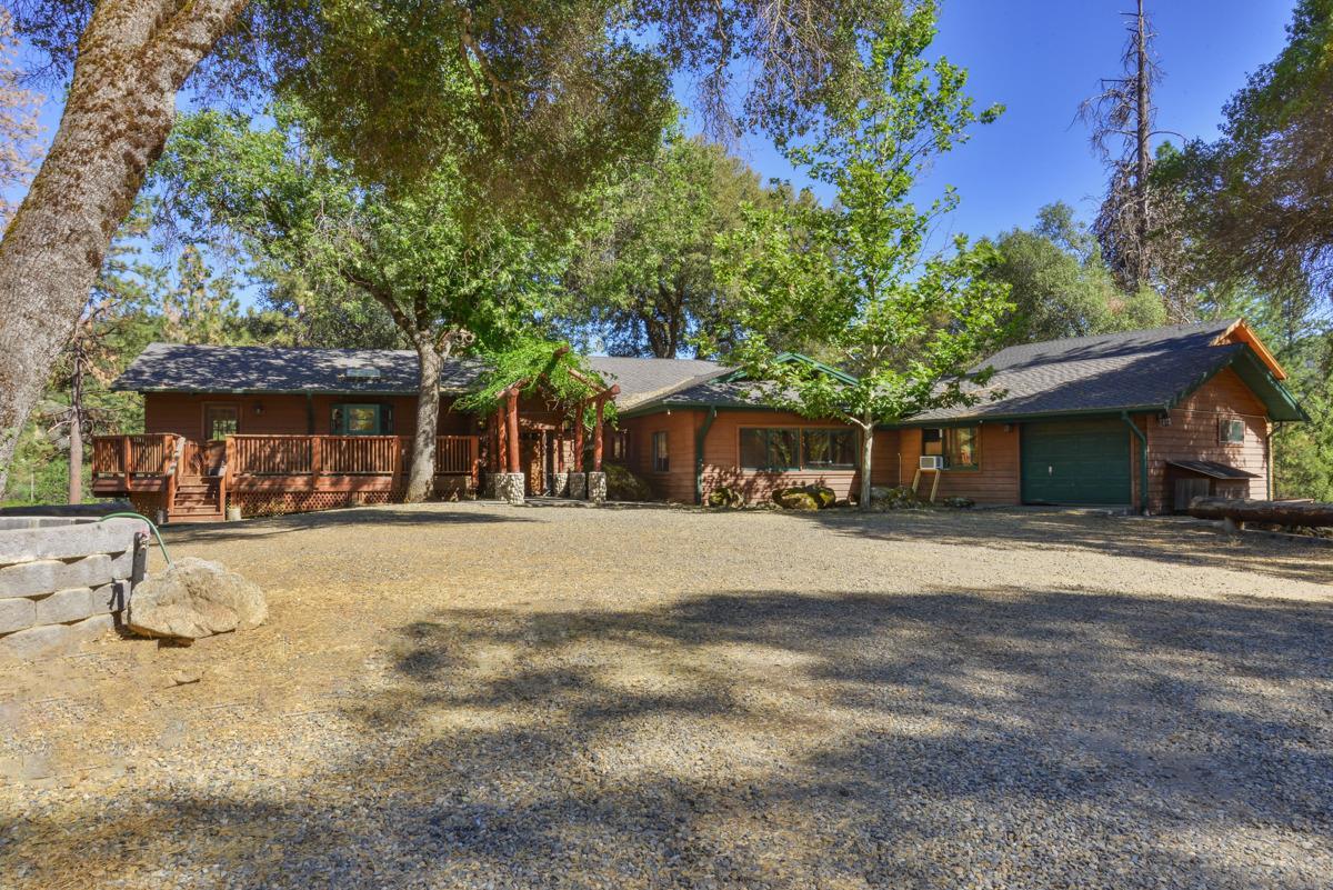 52022 Courtney Lane - Photo 1