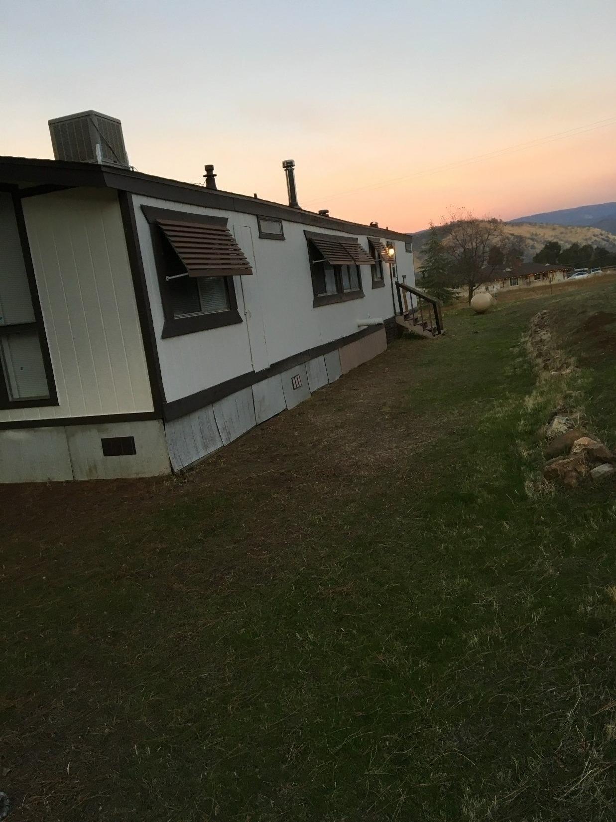 28717 Burrough Valley Rd - Photo 1