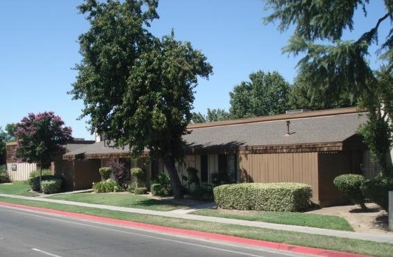 1221 Peach Avenue - Photo 1