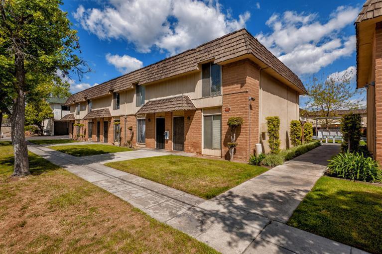 4136 Thesta Street - Photo 1