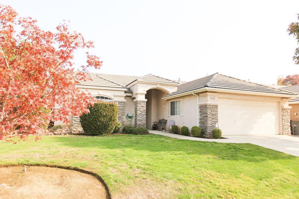 10282 Whitney Avenue - Photo 1