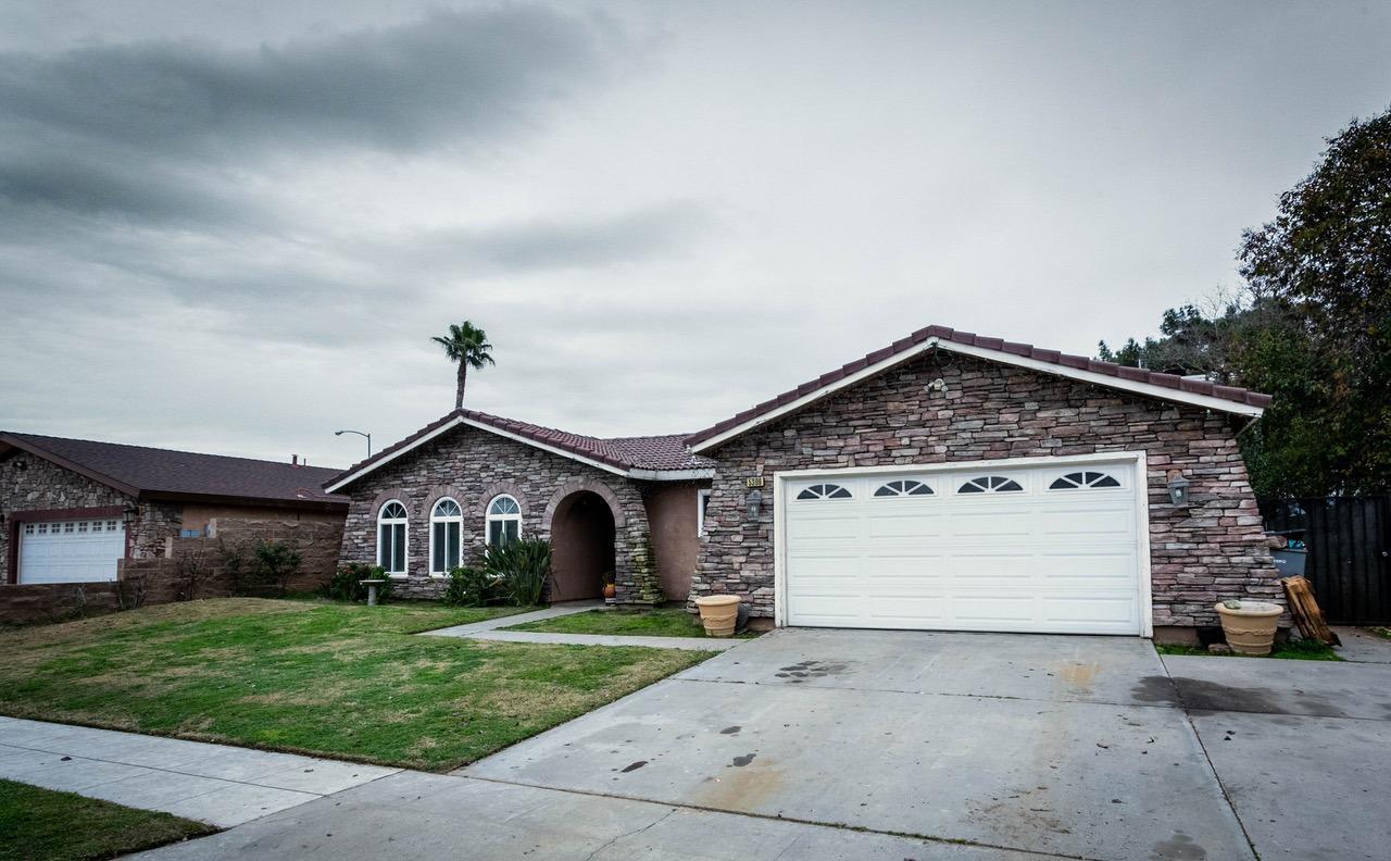 5306 Carlsbad Avenue - Photo 1